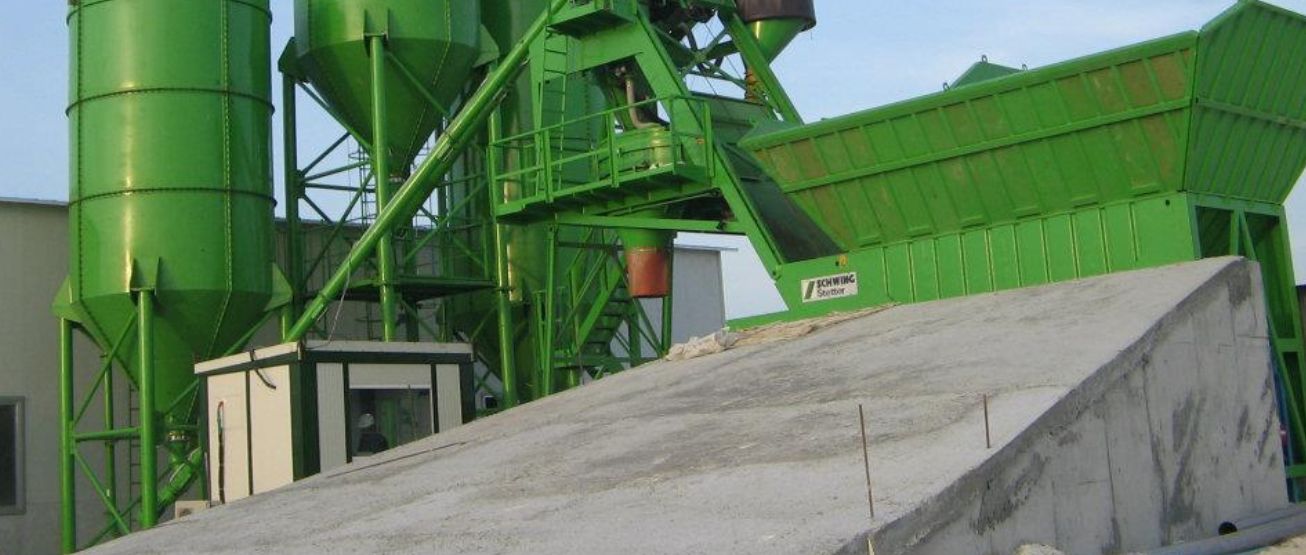 Errection of Batching Plant – Ibrahim Nazeer International Airport